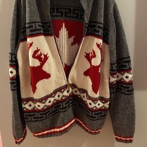 Canadiana zip up/ cardigan